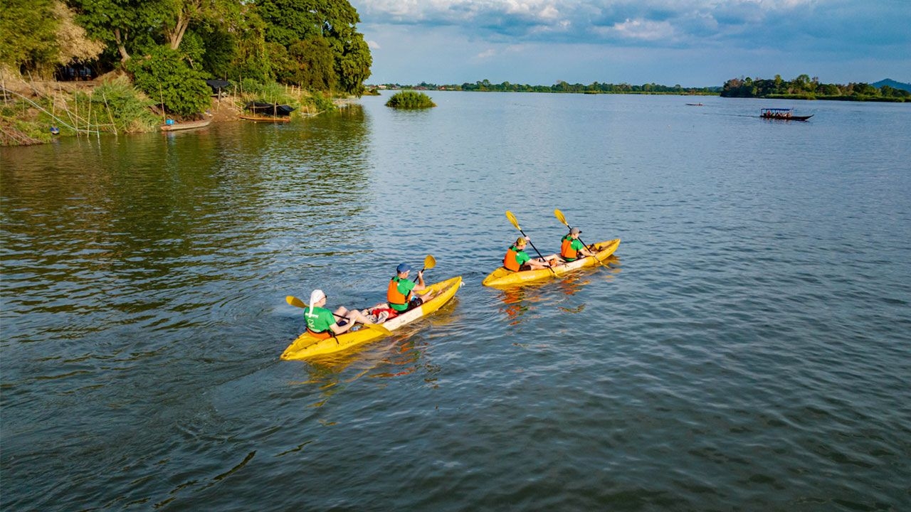 Cambodia-bike,-hike,-kayak-tours009.jpg