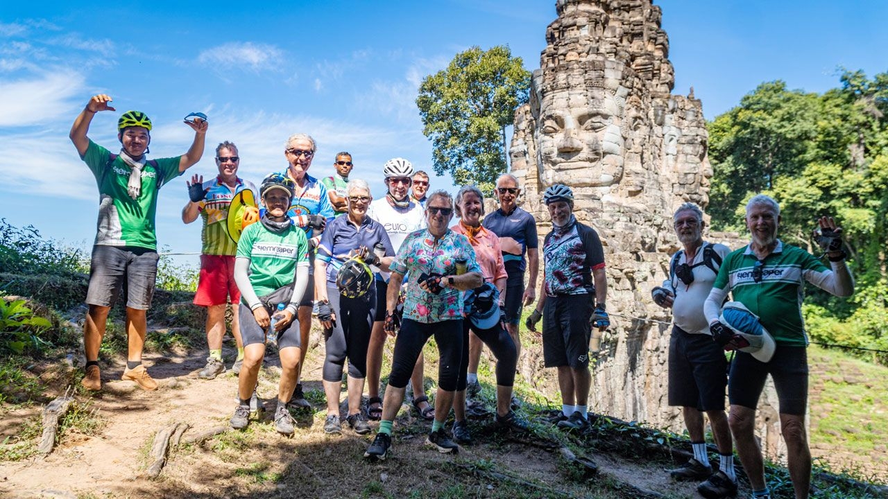 Cambodia-cycling008.jpg