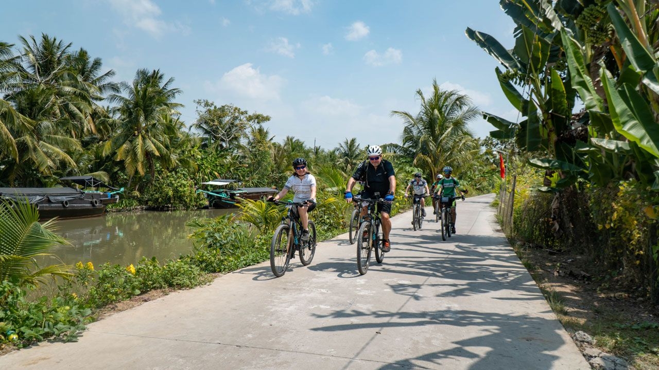 Vietnam-and-Cambodia-Bike-tours1134.jpg