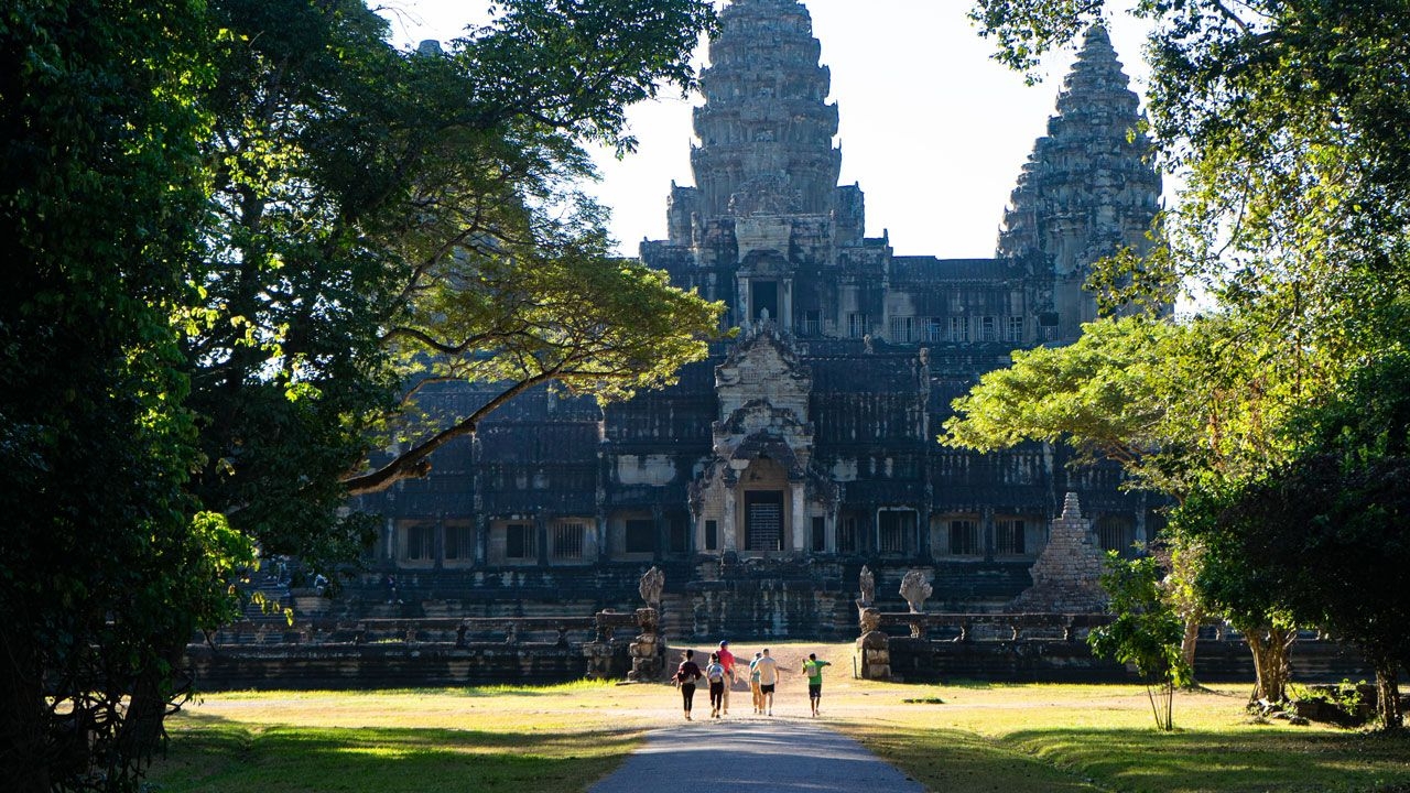 angkor-wat-bike-tour27124.jpg