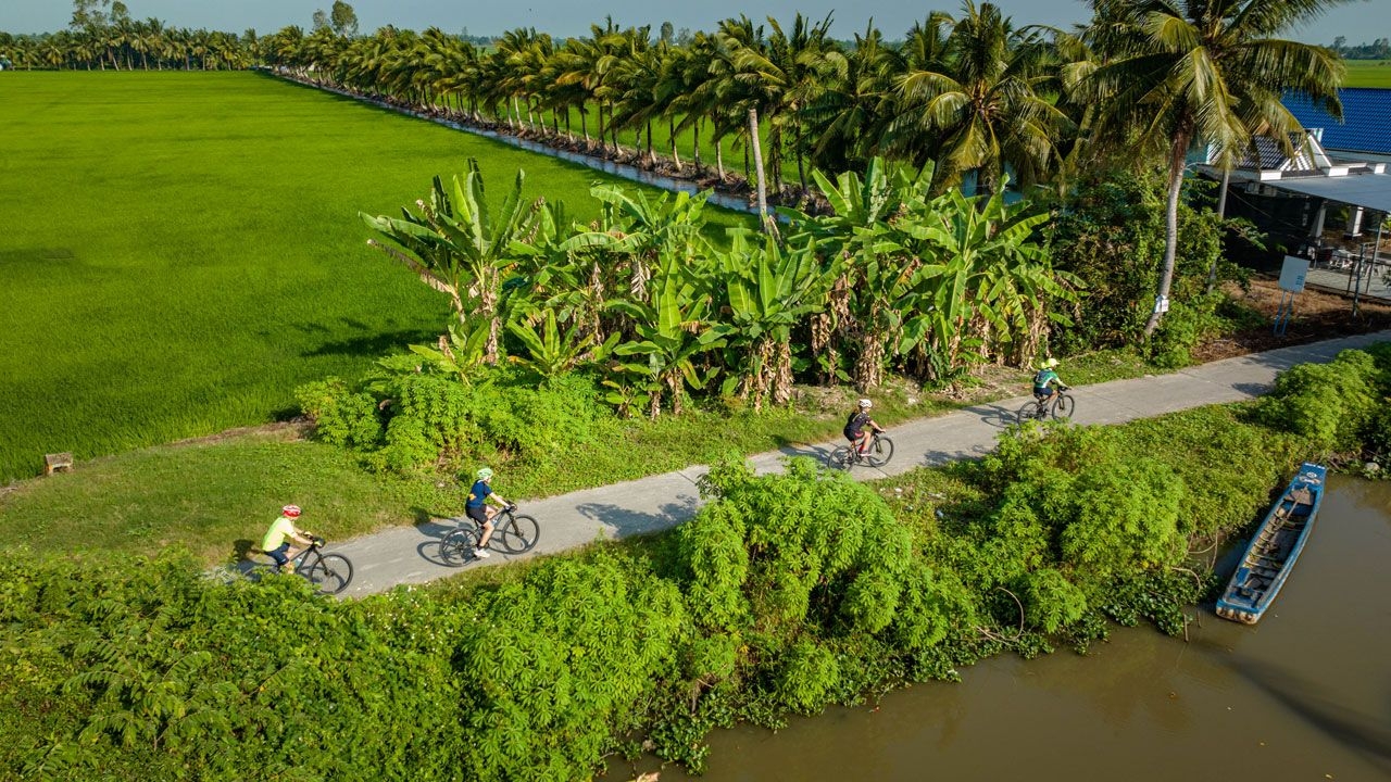 vietnam-and-Cambodia-cycling-tour-010.jpg
