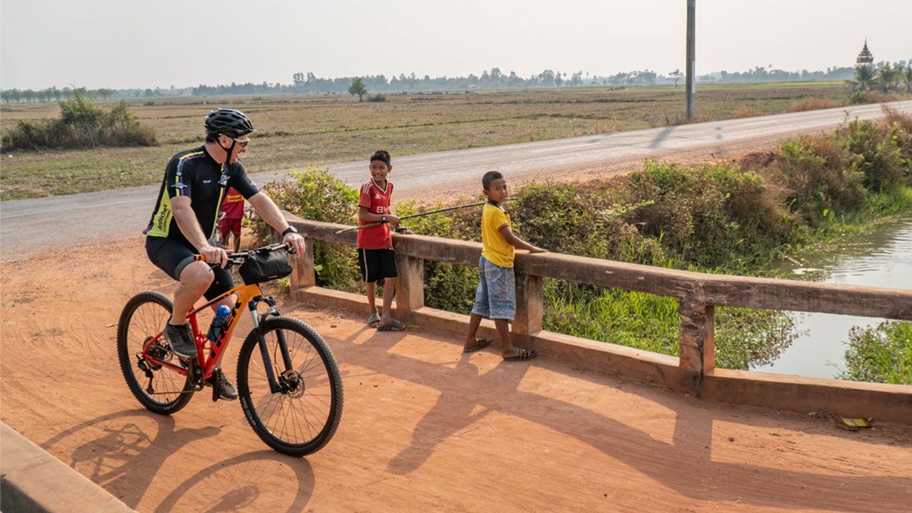 indochina-bike-tour3.jpg