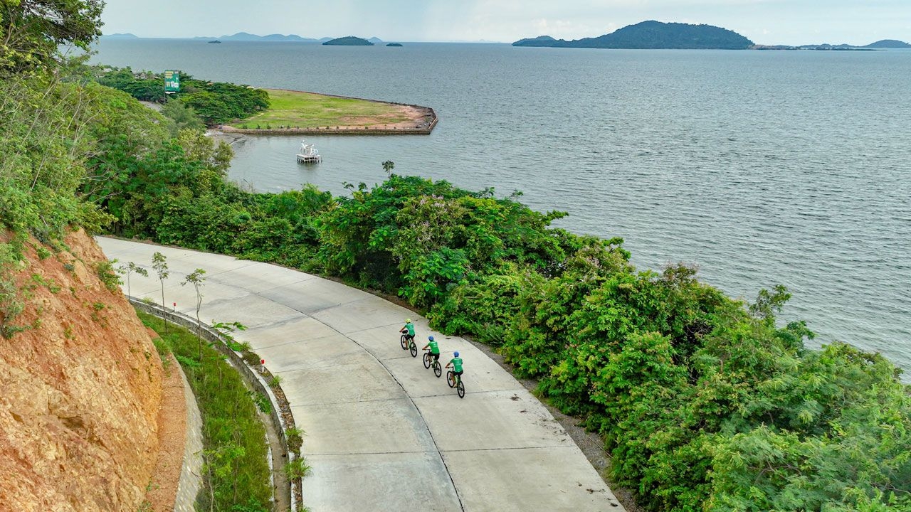 angkor-to-the-beach-bike-tour.jpg