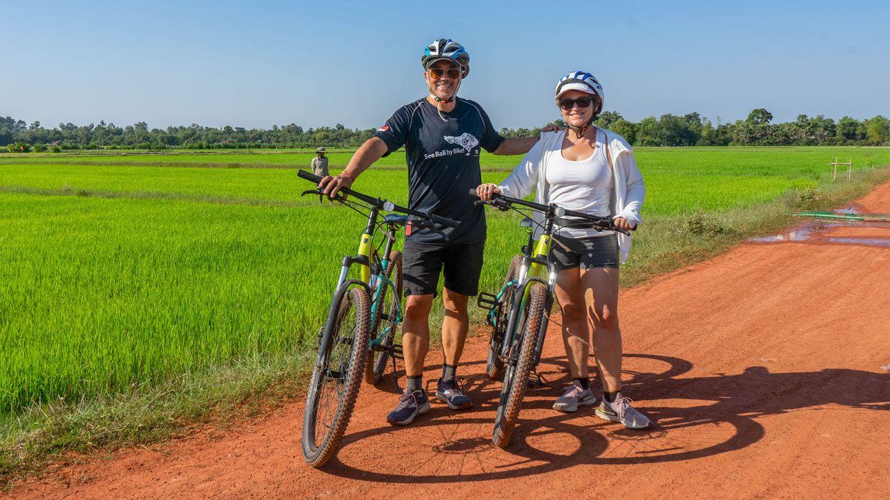https://cms.siemreaper.comangkor-wat-bike-tour.jpg