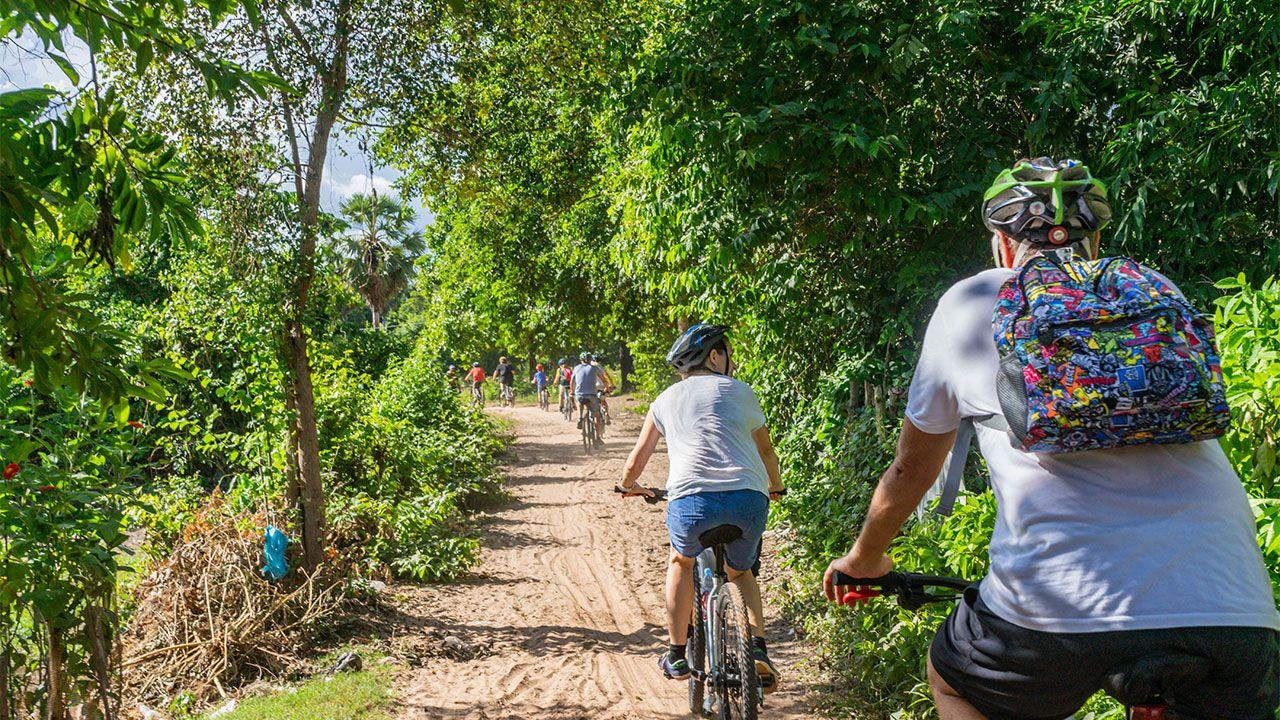 cambodia-cycling-tours3.jpg
