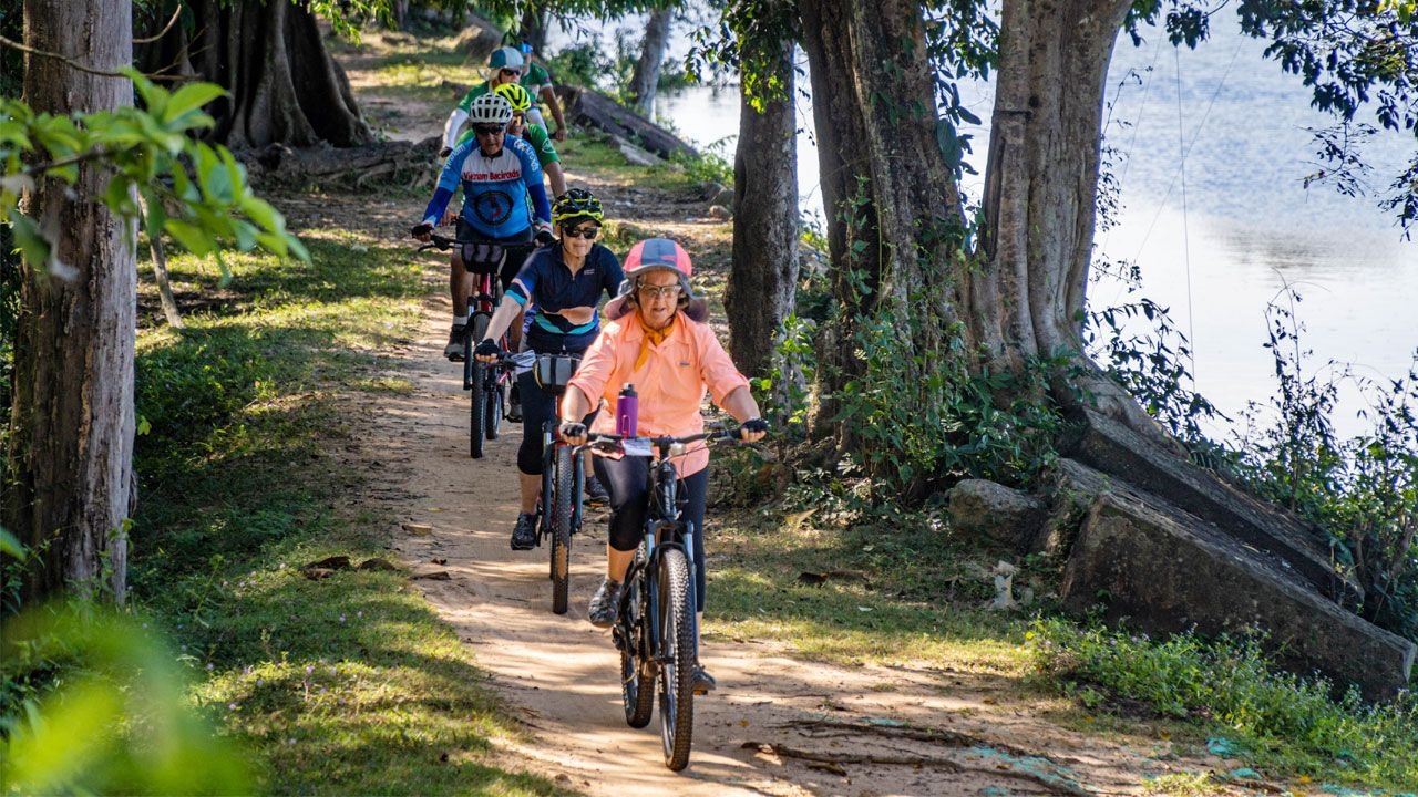 cycling-tour-in-Cambodia-007.jpg
